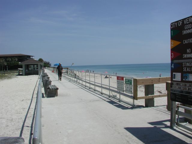 BD_053104-152x.jpg